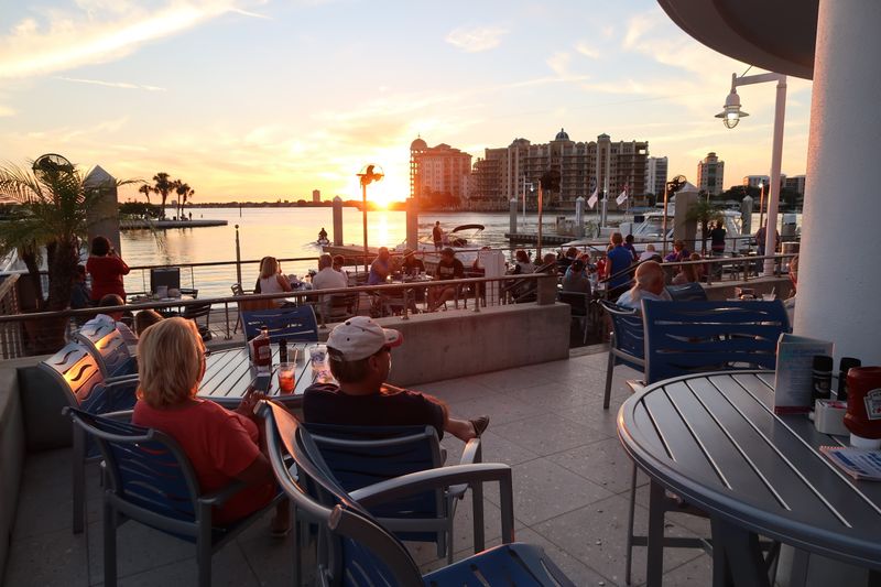 Blue Sunshine Patio Bar & Grill at Marina Jack (Sarasota) 