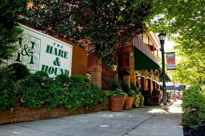 Hare And Hound Pub, Landrum