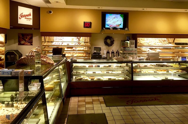 Jarosch Bakery – Elk Grove Village