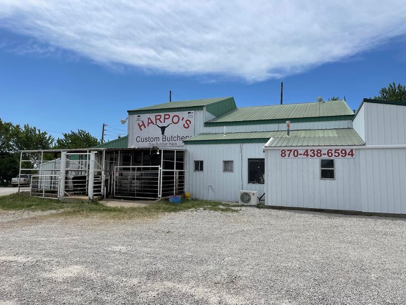Harpo's Das Butcher Haus & farm llc, Green Forest Harpo's Das Butcher Haus & farm llc, Green Forest