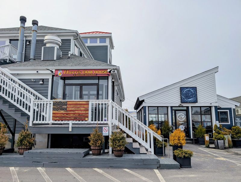 Harris Crab House