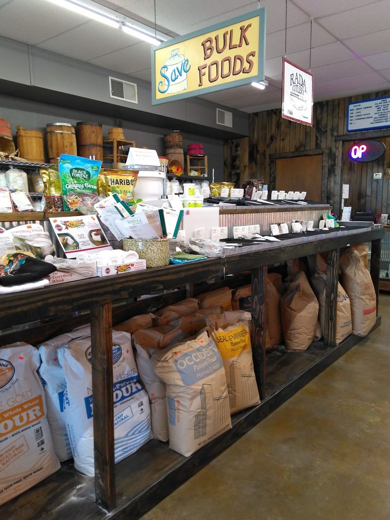 Harrison's Bent & Dent Grocery / Fireside Bakery & Deli, Harrison