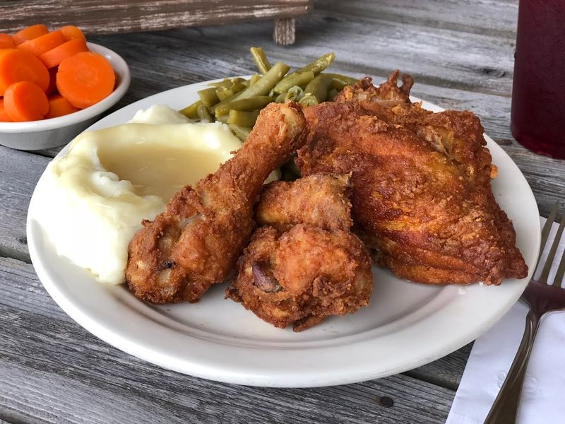 Hartville Kitchen Restaurant & Bakery, Hartville Hartville Kitchen Restaurant & Bakery, Hartville