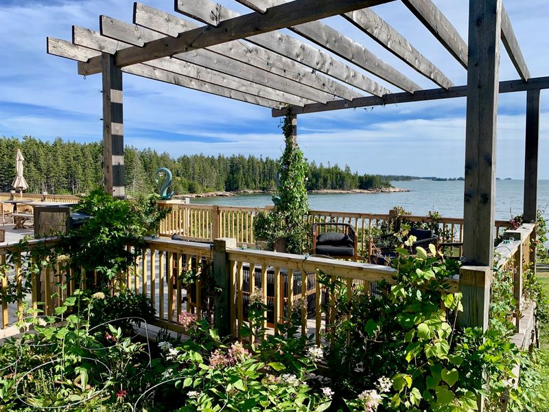 Aragosta at Goose Cove – Deer Isle