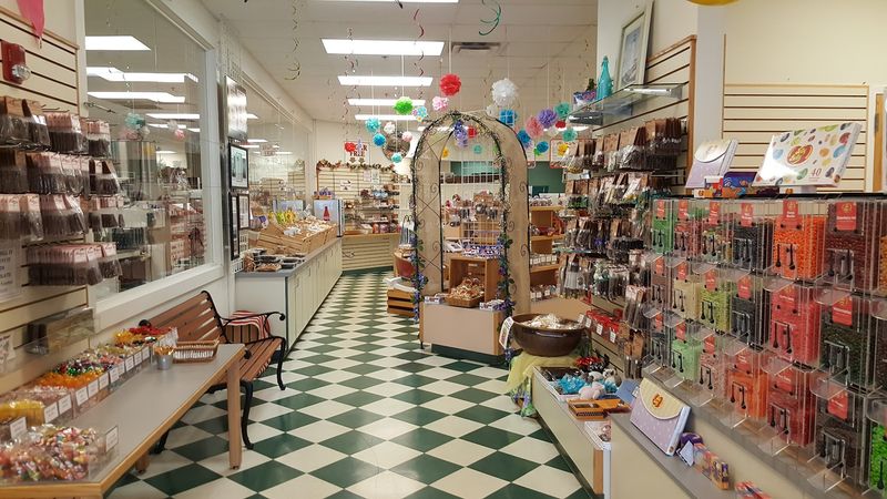 Haven's Candies, Westbrook