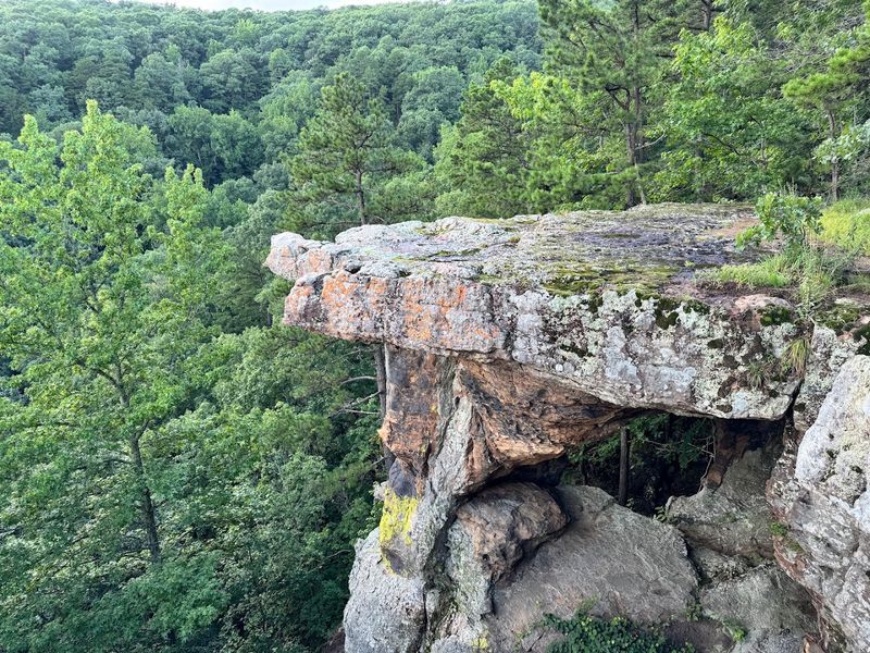 Pedestal Rocks Scenic Area