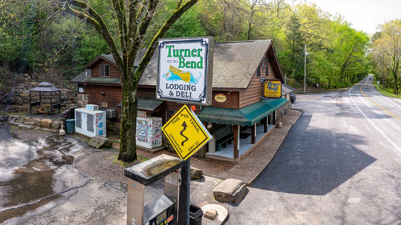 Turner Bend Store, Ozark