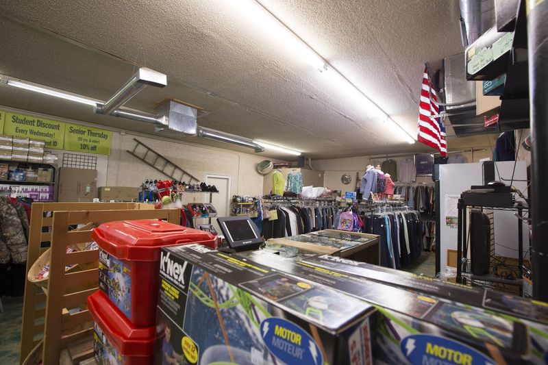 Health, Beauty, And Clothing Deals