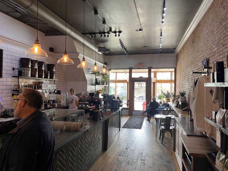 Heartwood Coffee Roasters, Chagrin Falls