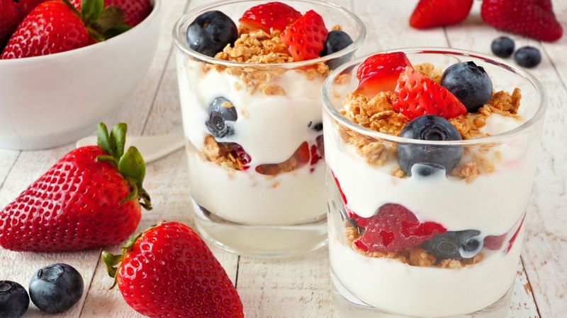 Greek Yogurt Parfait With Nuts and Berries