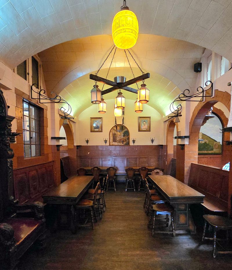 The Dakota Inn Rathskeller, Detroit