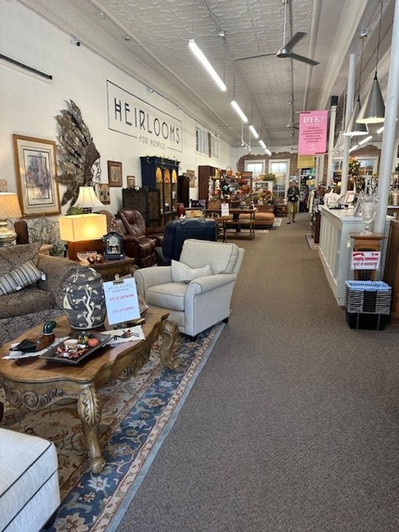 Heirlooms for Hospice – Montrose