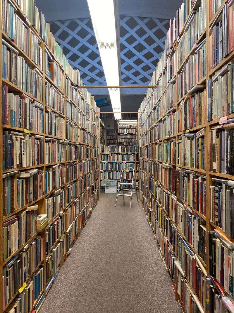 Henderson Books, Bellingham