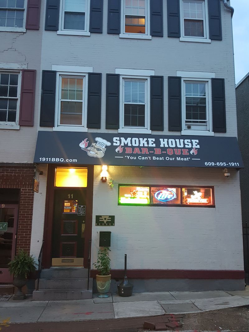 1911 Smoke House Barbeque