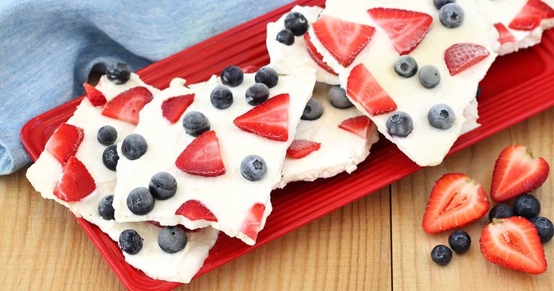 Frozen Berry Yogurt Bark With White Chocolate