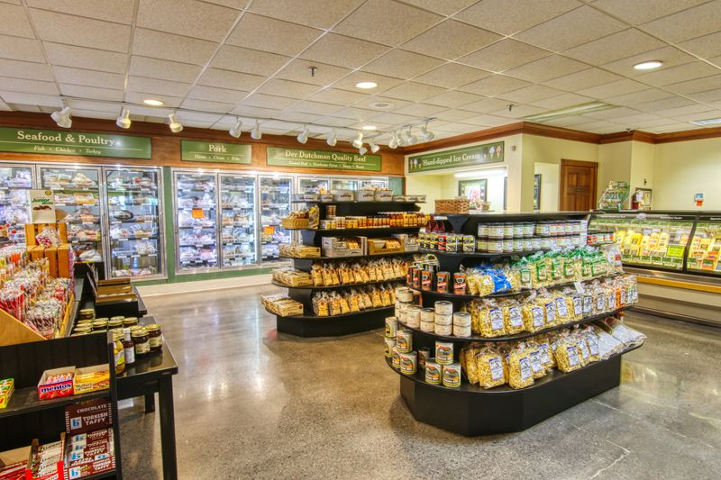 Dutch Valley Market, Sugarcreek