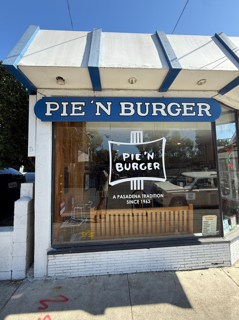 Pie ’N Burger