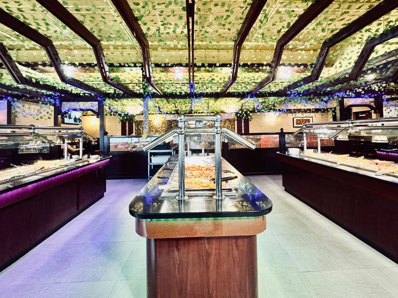 Hibachi Grill & Supreme Sushi Buffet