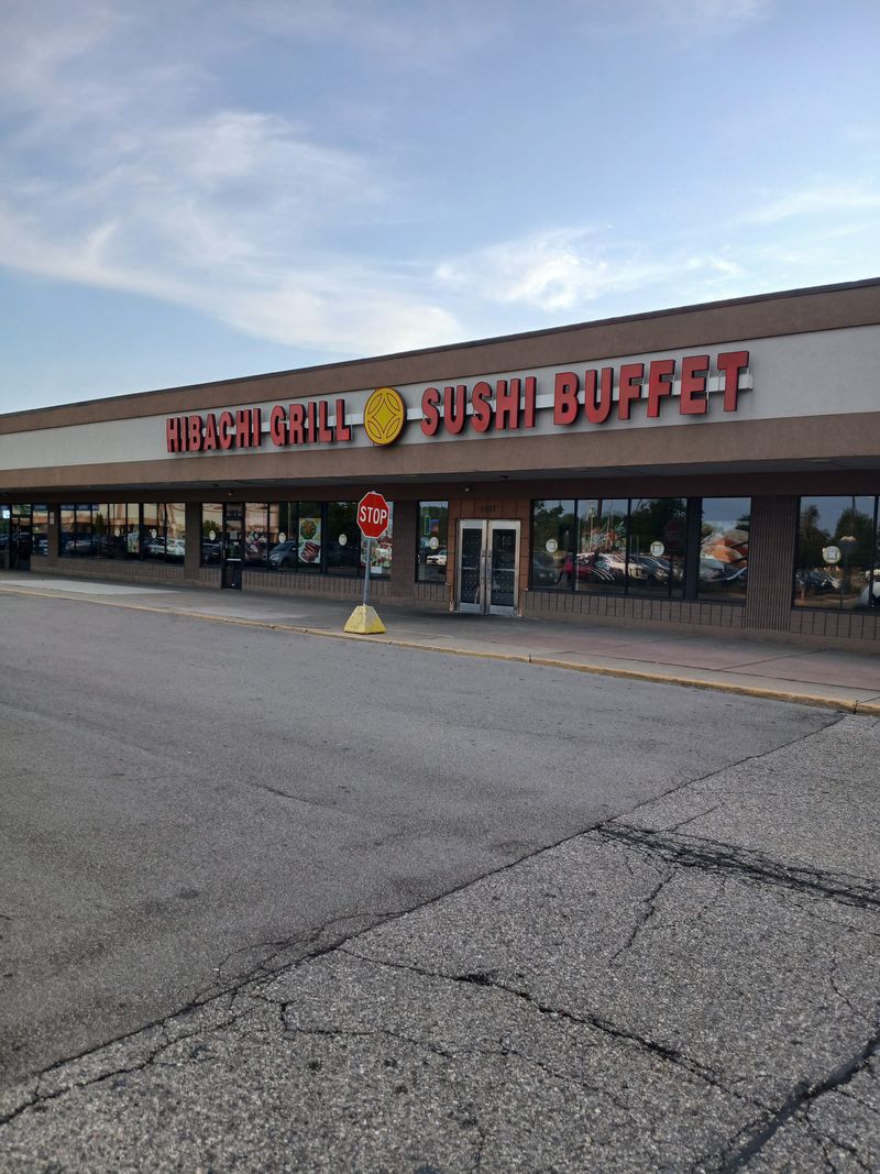 Hibachi Grill & Sushi Buffet – Lansing, Michigan