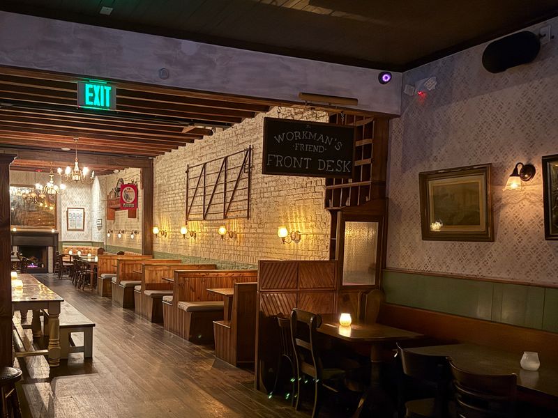 The Workman's Friend – Charlotte