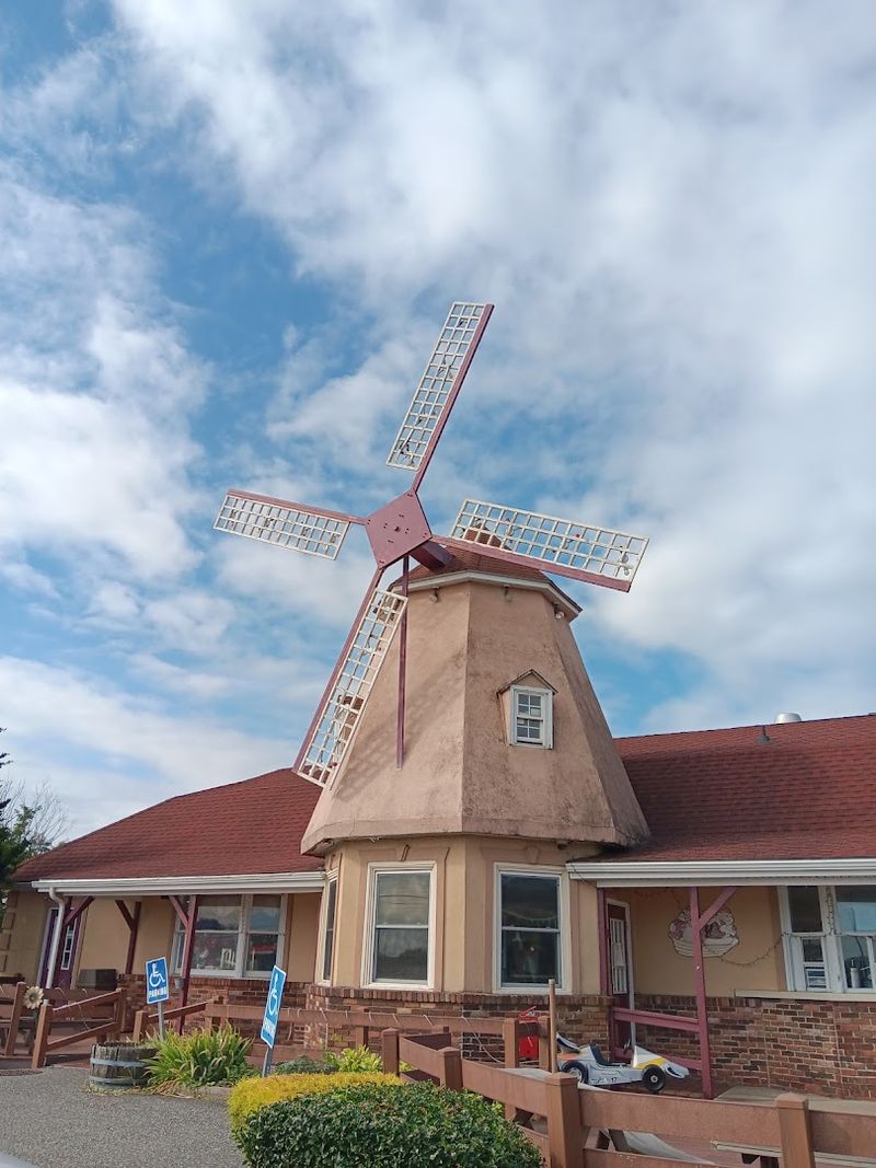 Windmill Family Restaurant (Morgantown, Pennsylvania)