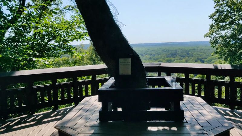 Weston Bend State Park, Near Weston
