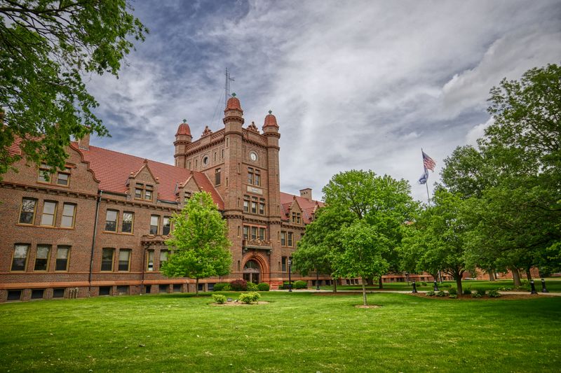 Kirkland Fine Arts Center At Millikin University