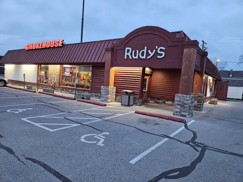 Rudy's Smokehouse, Springfield
