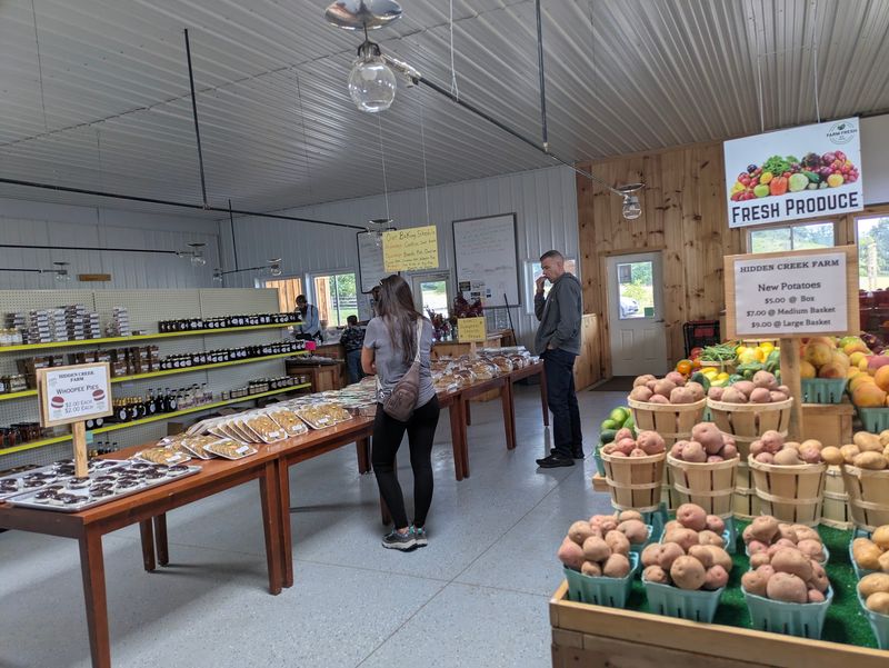 Hidden Creek Farm Market