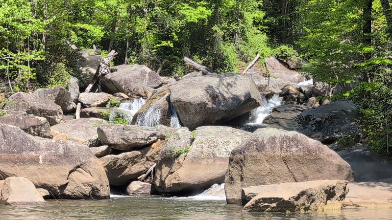Hidden Islands Perfect For Picnic Breaks
