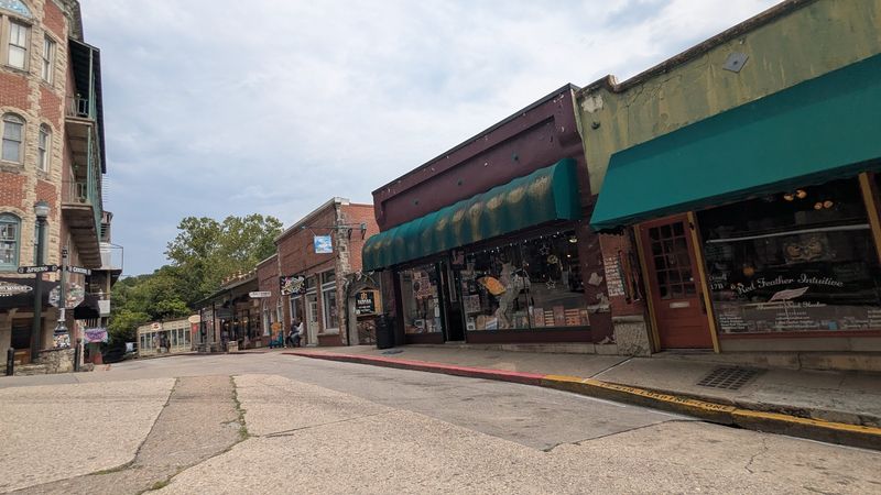 Clifftop Views Over Winding Lanes