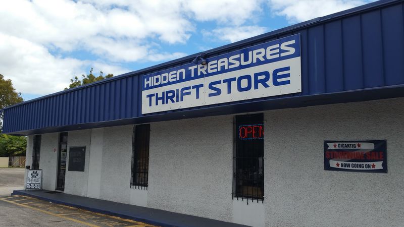 Hidden Treasures Thrift Store, Wilton Manors