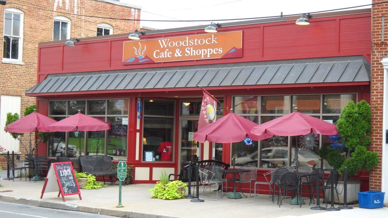 Woodstock Cafe, Woodstock