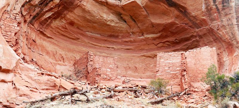 Hike Among Ancient Sites On The Sand Canyon Trail