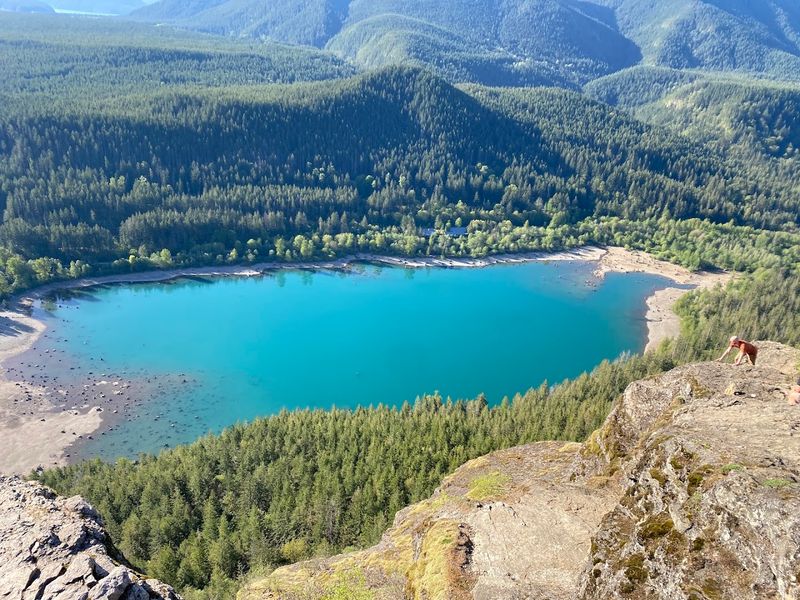 Hike To Rattlesnake Ledge For A Classic Washington View