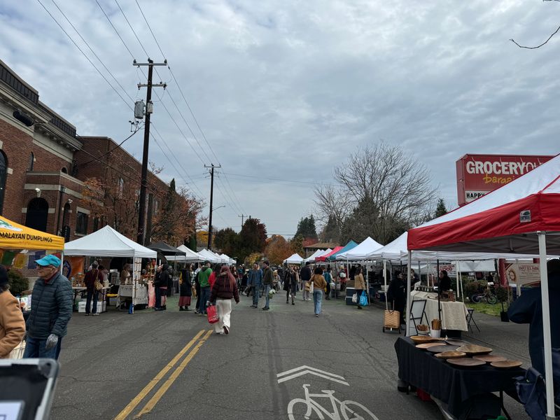 Hollywood Farmers Market — Winter Market on NE Hancock St between 44th and 45th Ave, Portland
