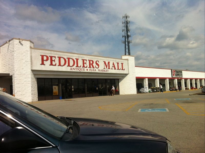 Hillview Peddlers Mall