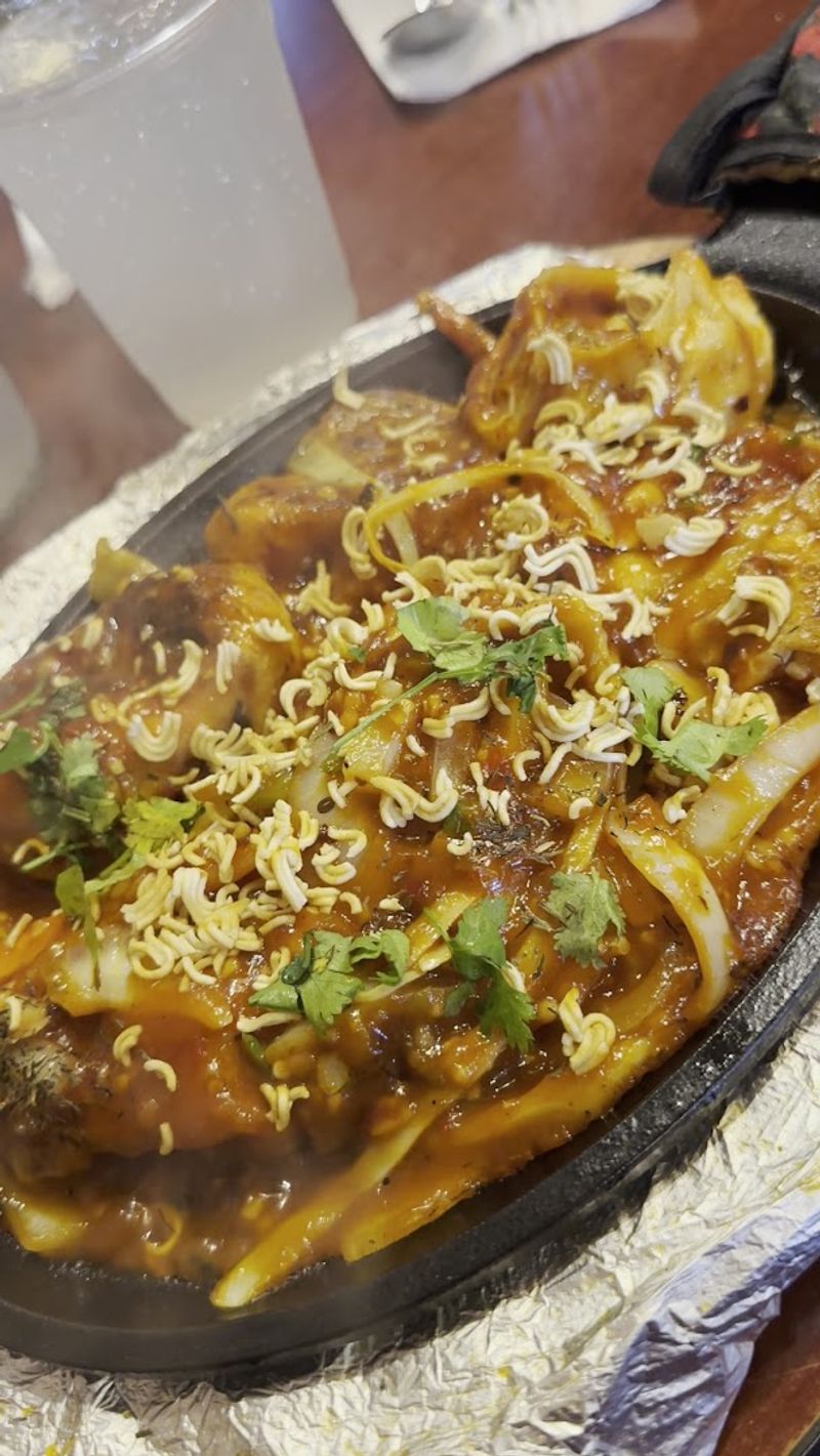 Himalayan Noodles And Chili Dishes Round Out The Menu Nicely Himalayan Noodles And Chili Dishes Round Out The Menu Nicely