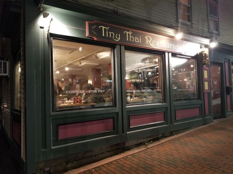 Tiny Thai Restaurant – Winooski