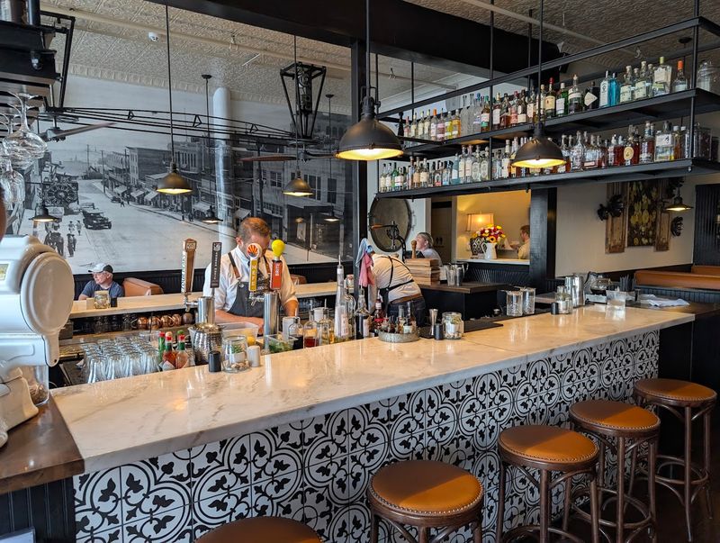 The Coffee Houses And Eateries With Character