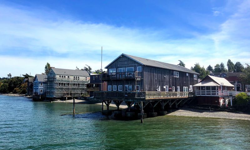 Penn Cove Mussel Farms and Waterfront Dining