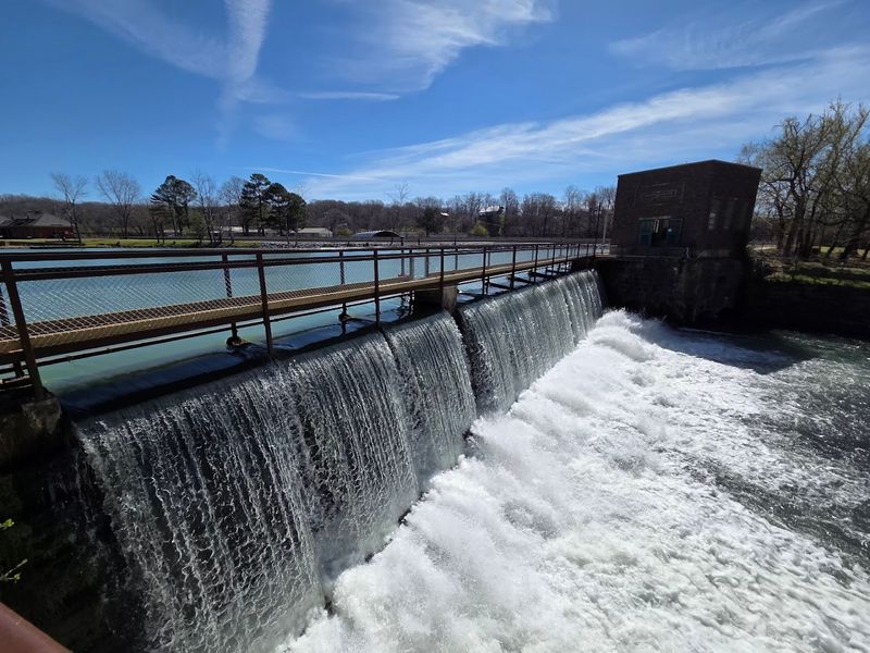 Mammoth Spring State Park, Mammoth Spring