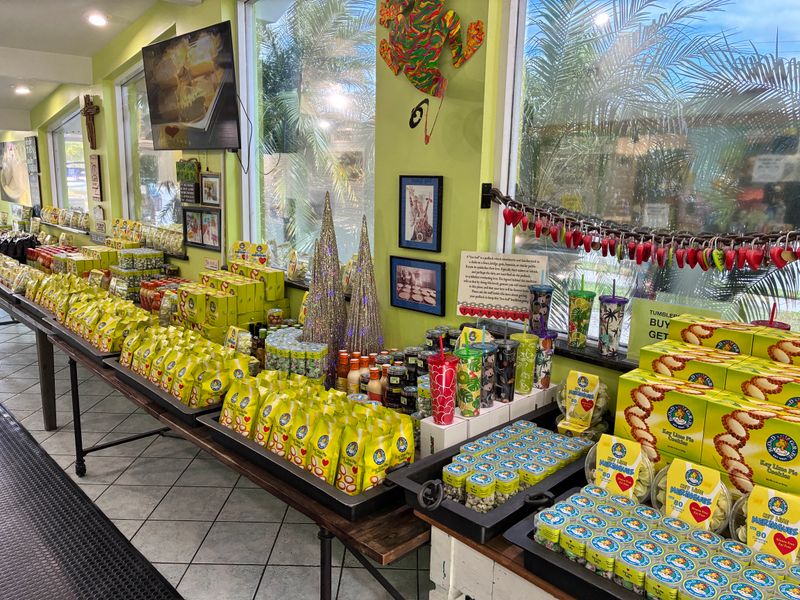 Decor, Ambiance, And Setting