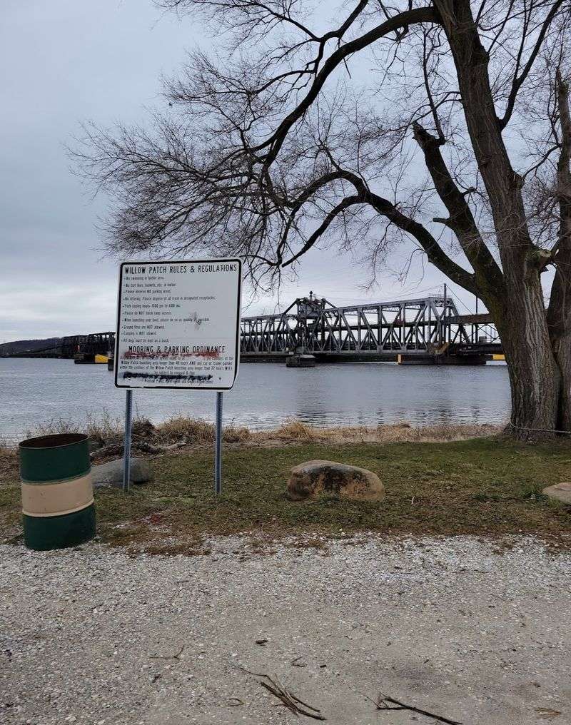 First Impressions: Narrow Lanes, Big Views