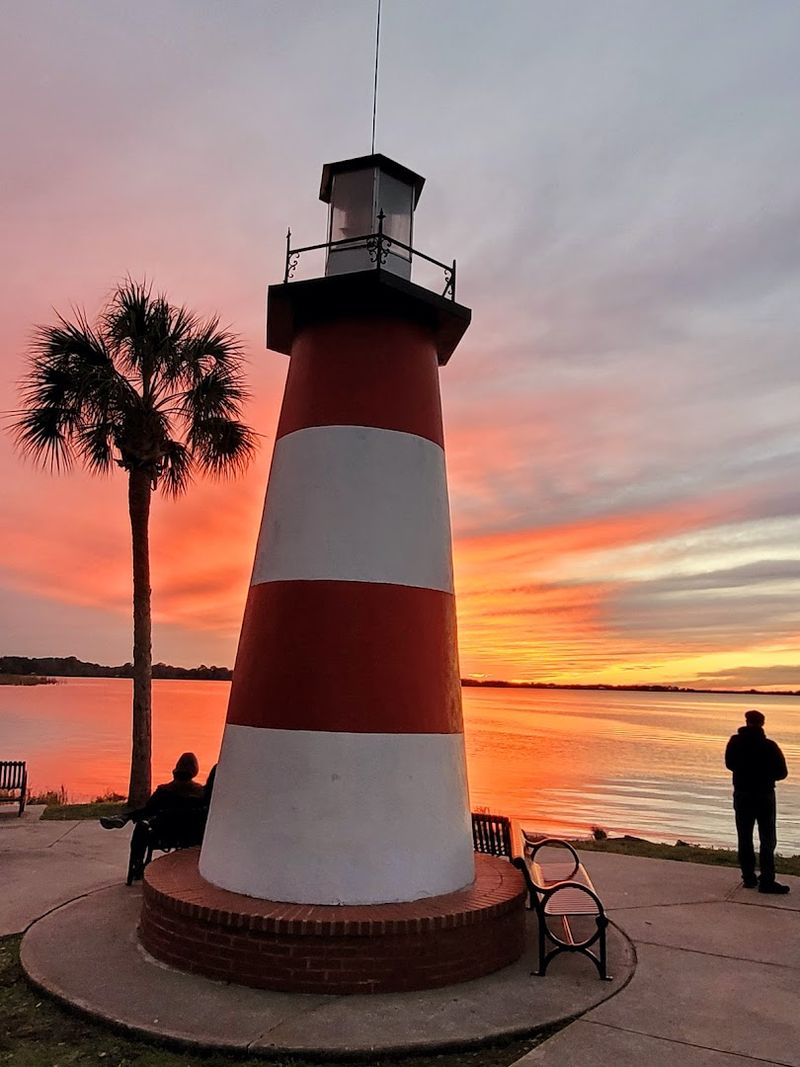 Classic Cars And A Replica Gas Station At The Museum Of Speed