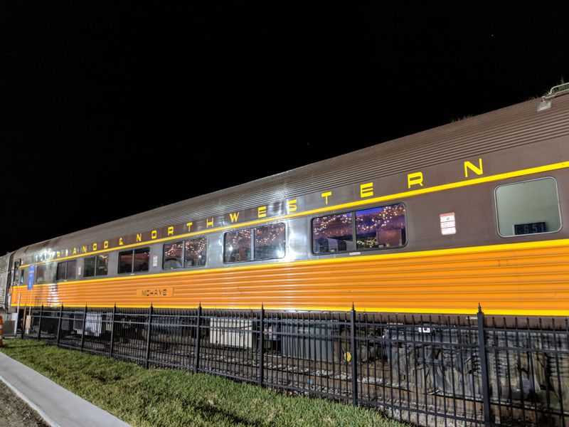 Decor, Ambiance, and Onboard Theatrics