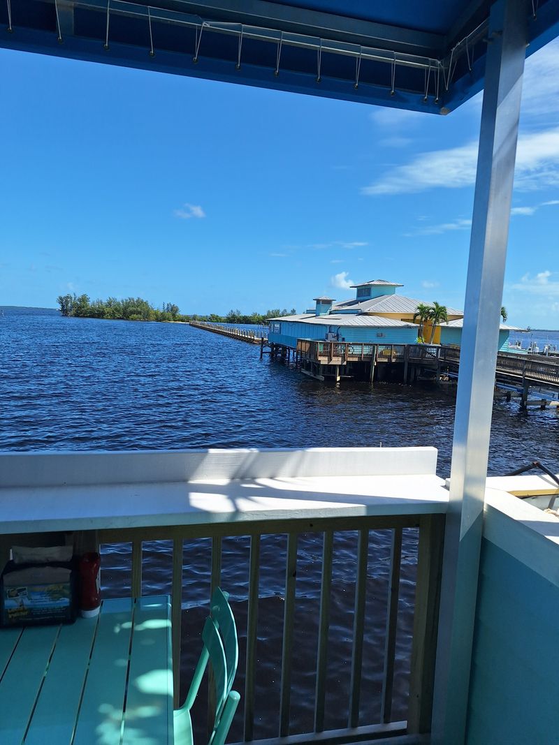 Decor, Ambiance, And Waterfront Setting