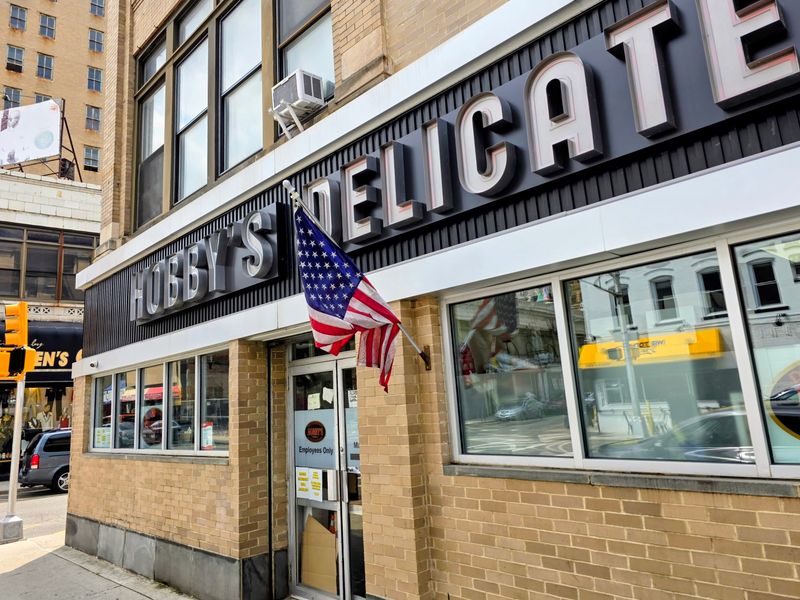 Hobby's Delicatessen & Restaurant