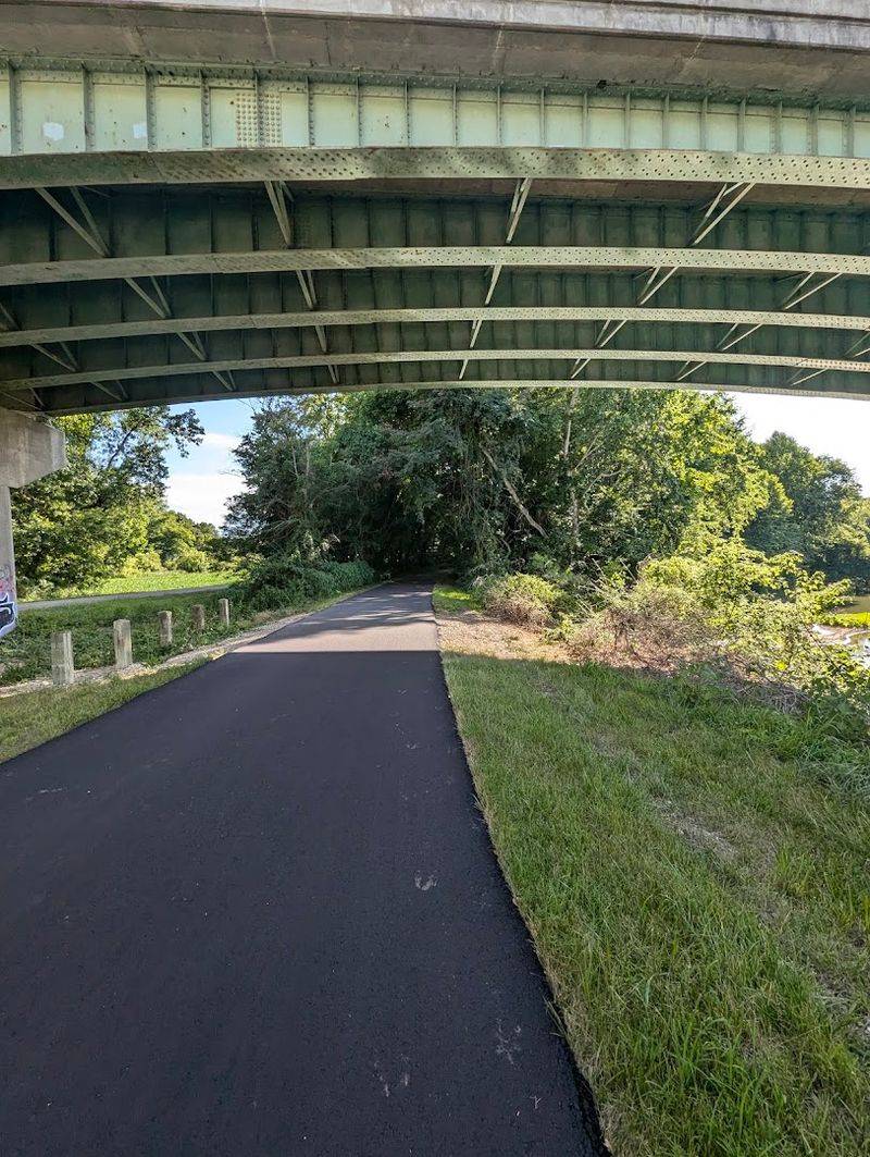 Hockhocking Adena Bikeway, Athens