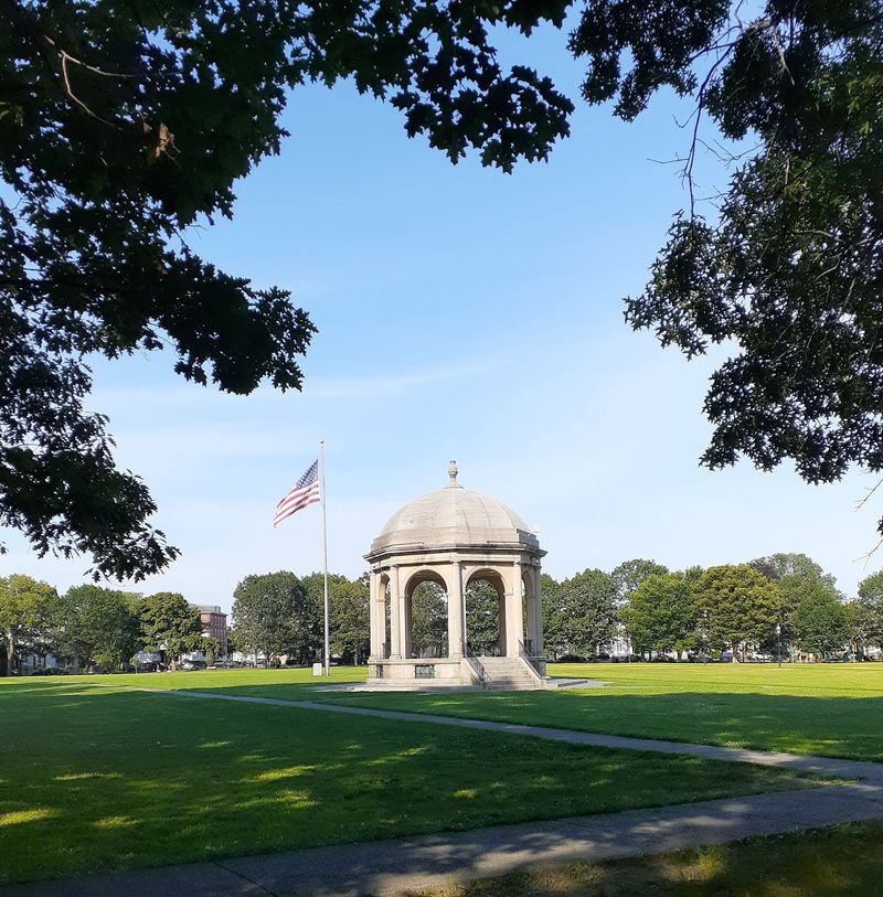 Hocus Pocus Fans, Your Pilgrimage Starts Here